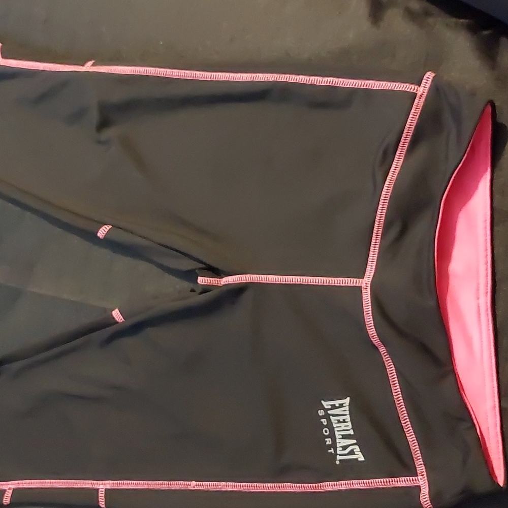 Everlast girls Capri leggins size large 10-12